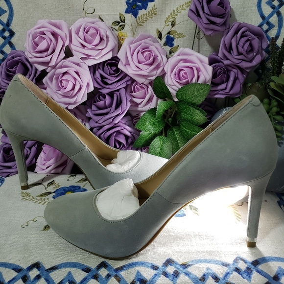 Michael Kors Light Green Shoes Sz 6 - Picture 4 of 7